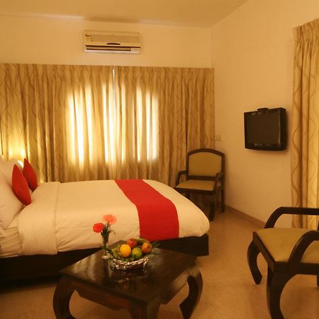 Calangute Grande Hotell Exteriör bild